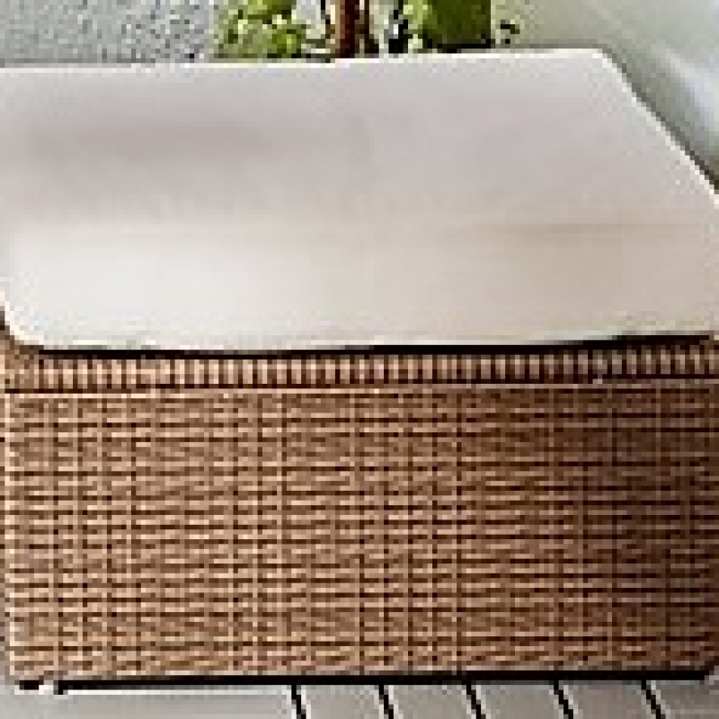 Tahiti Ottoman 26x26x17H